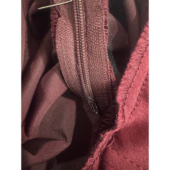 Xscape Evening One-Shoulder Ruffle-Trim Velvet Gown Burgundy Size 8 NWT - Picture 12 of 12